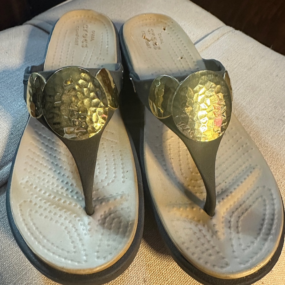 Crocs